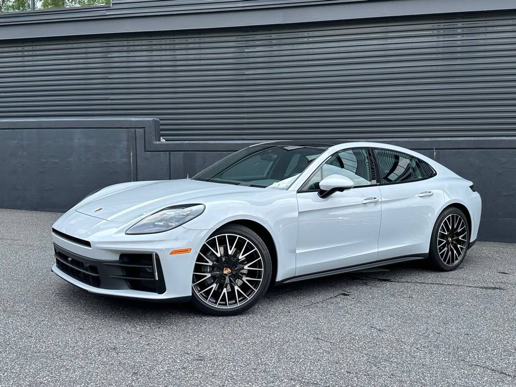 2025 Porsche Panamera 4 — Hatchback — 6,291 mi — Newtown Square, PA