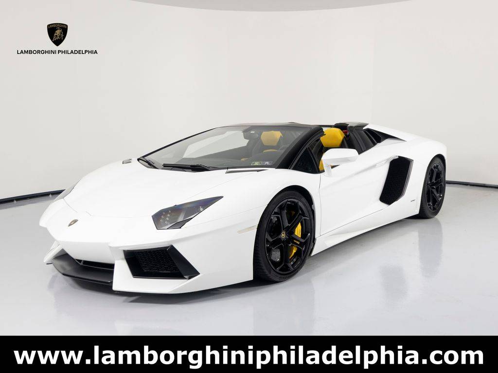 2016 Lamborghini Aventador LP 700-4