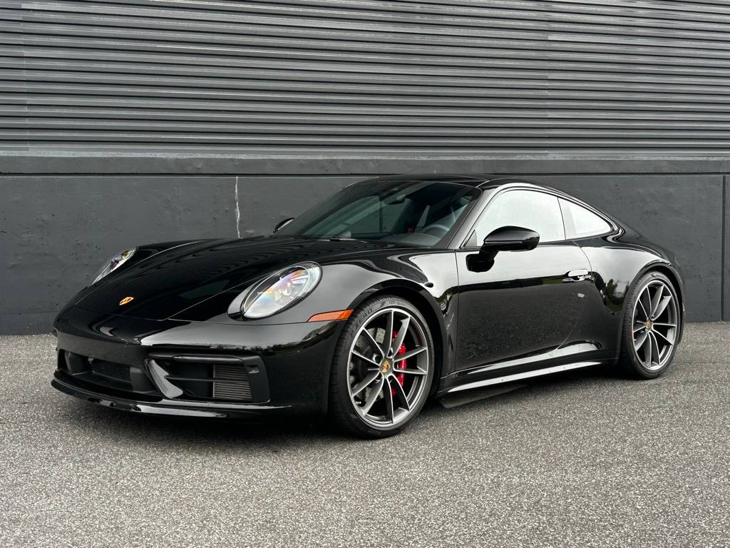 2022 Porsche 911 Carrera 4S — Coupe — 3,000 mi — Newtown Square, PA