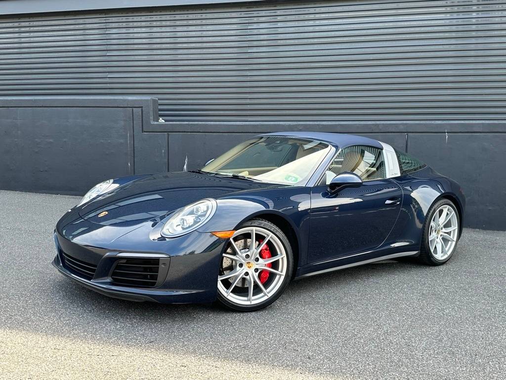 2017 Porsche 911 Targa 4S — Coupe — 61,004 mi — Newtown Square, PA