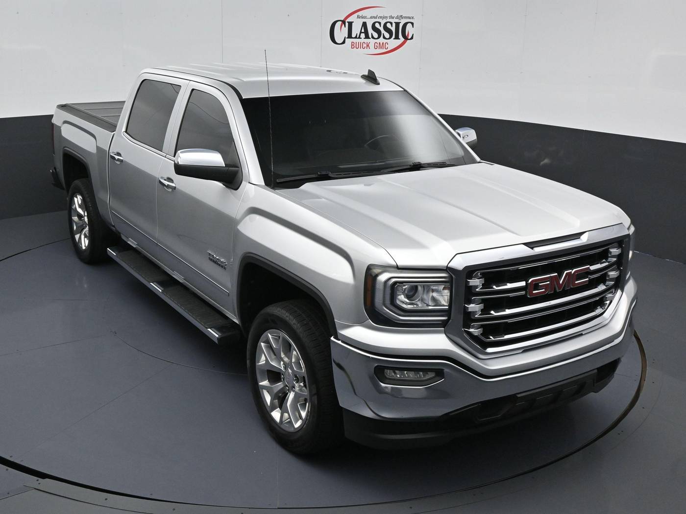 2018 GMC Sierra 1500 SLT — Pickup Truck — 122,661 mi — Houston, TX