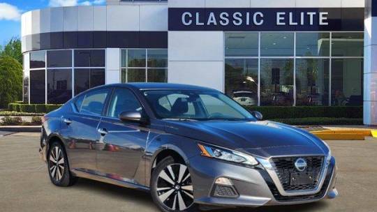 2022 Nissan Altima SV — Sedan — 50,810 mi — Houston, TX