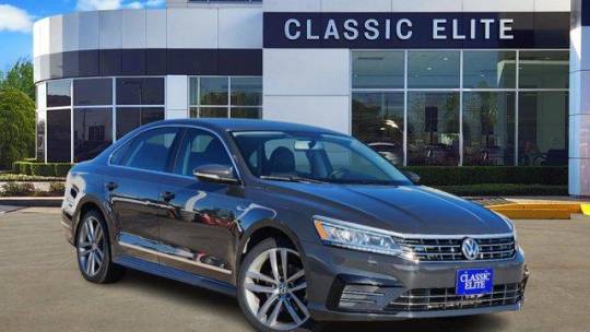 2017 Volkswagen Passat R-Line — Sedan — 71,735 mi — Houston, TX