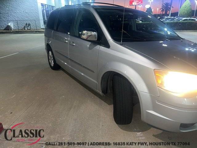 2010 Chrysler Town & Country Touring Plus — Minivan — 128,001 mi — Houston, TX
