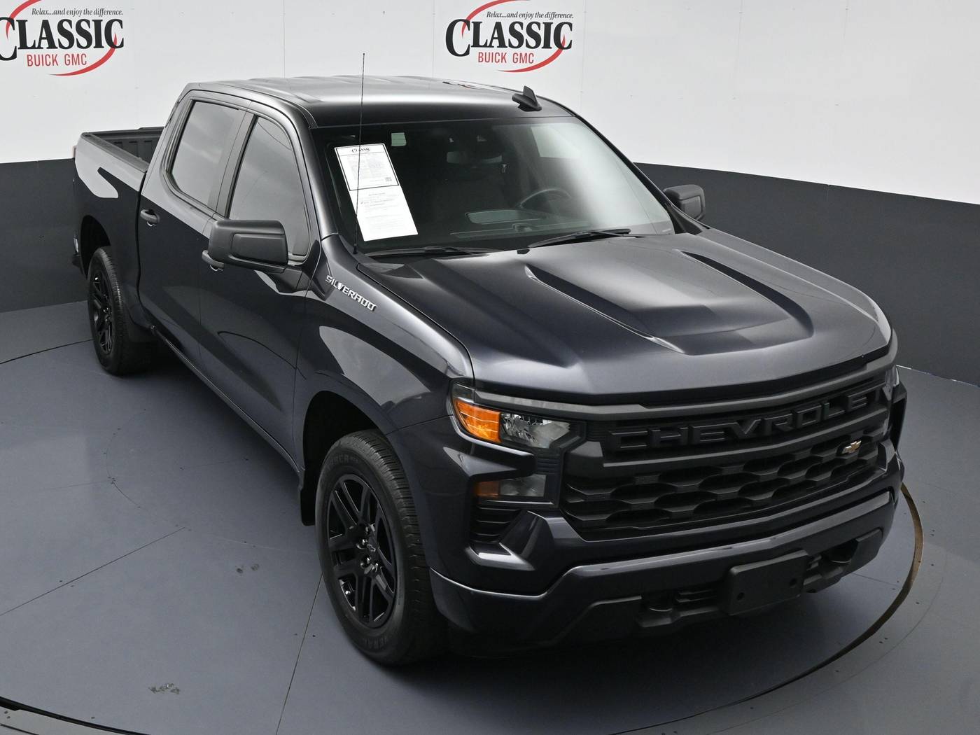 2022 Chevrolet Silverado 1500 Custom — Pickup Truck — 34,856 mi — Houston, TX