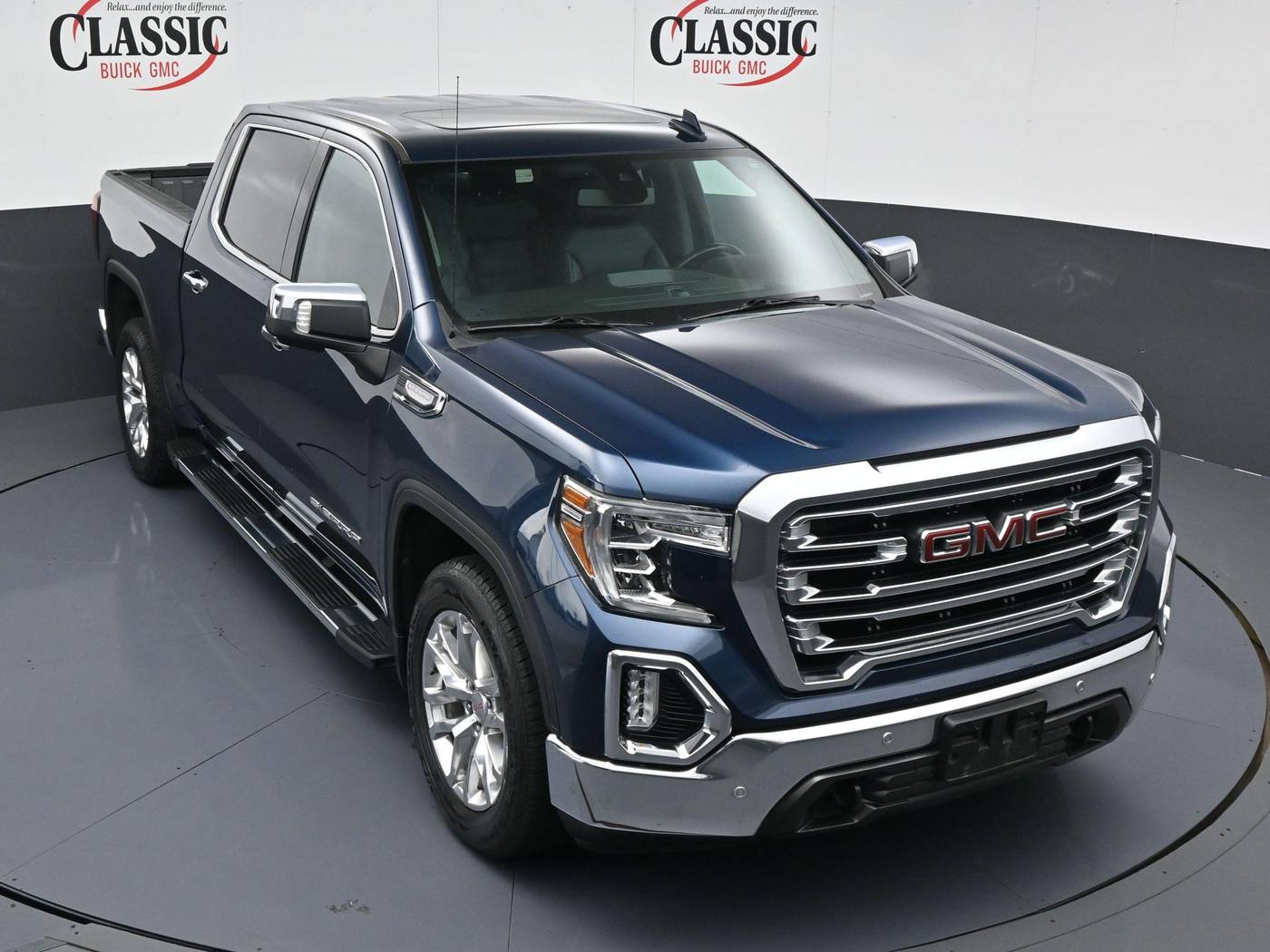 2021 GMC Sierra 1500 SLT — Pickup Truck — 56,784 mi — Houston, TX
