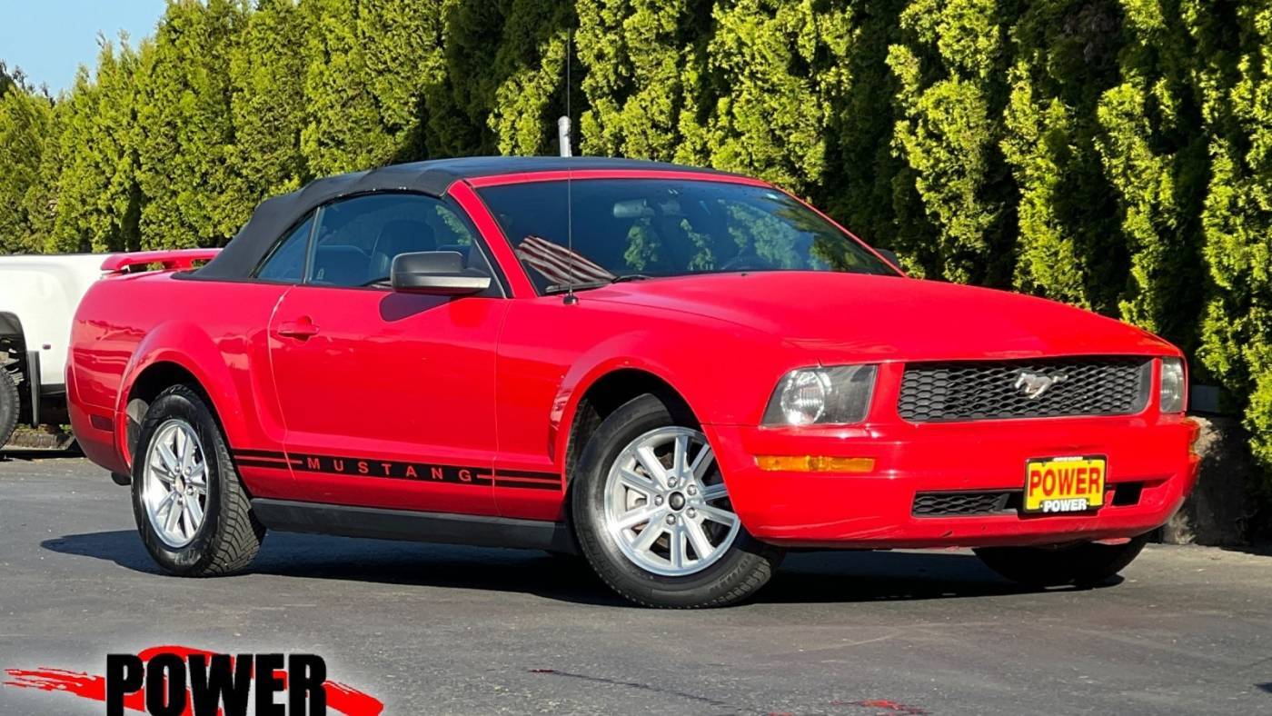 2006 Ford Mustang Base