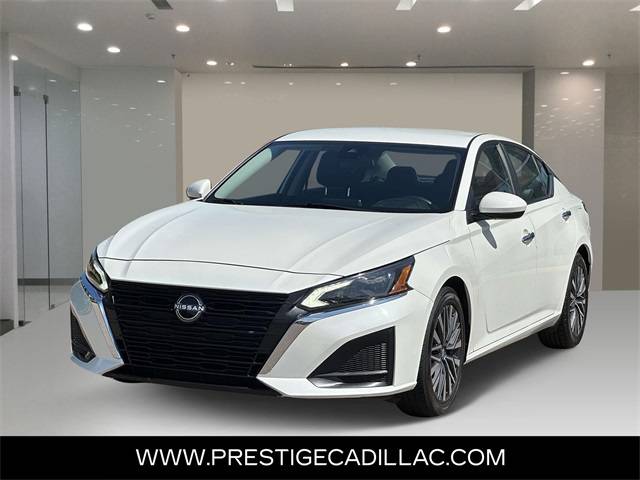 2023 Nissan Altima SV — Sedan — 57,350 mi — Warren, MI