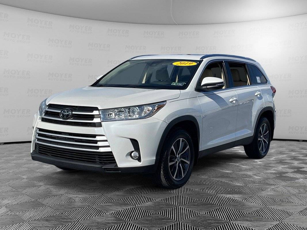 2019 Toyota Highlander XLE — SUV — 54,784 mi — Lebanon, PA