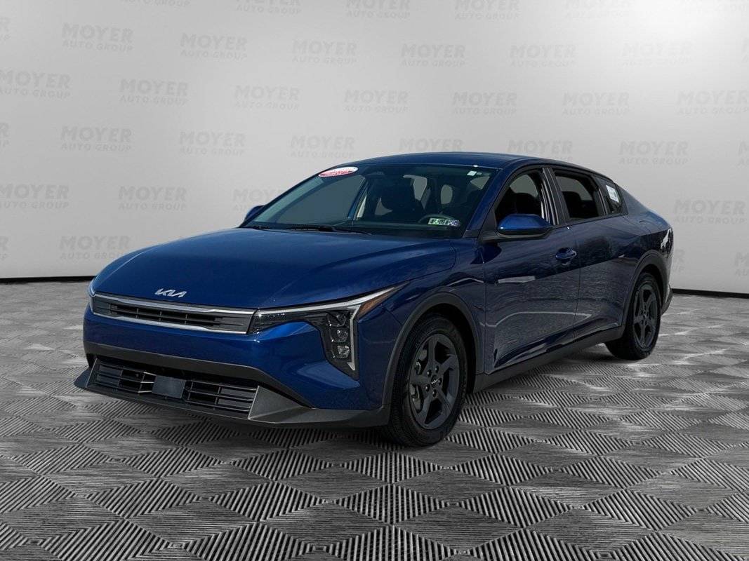 2025 Kia K4 LXS — Sedan — 14 mi — Lebanon, PA