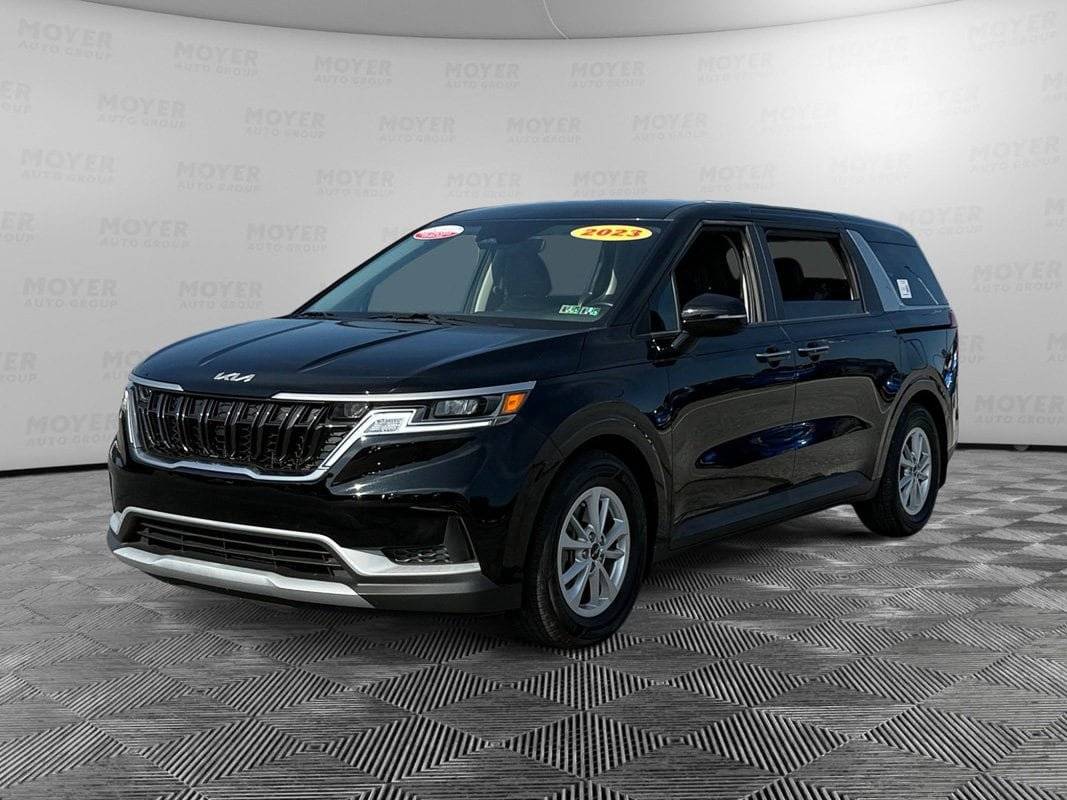 2023 Kia Carnival LXS — Minivan — 50,794 mi — Lebanon, PA