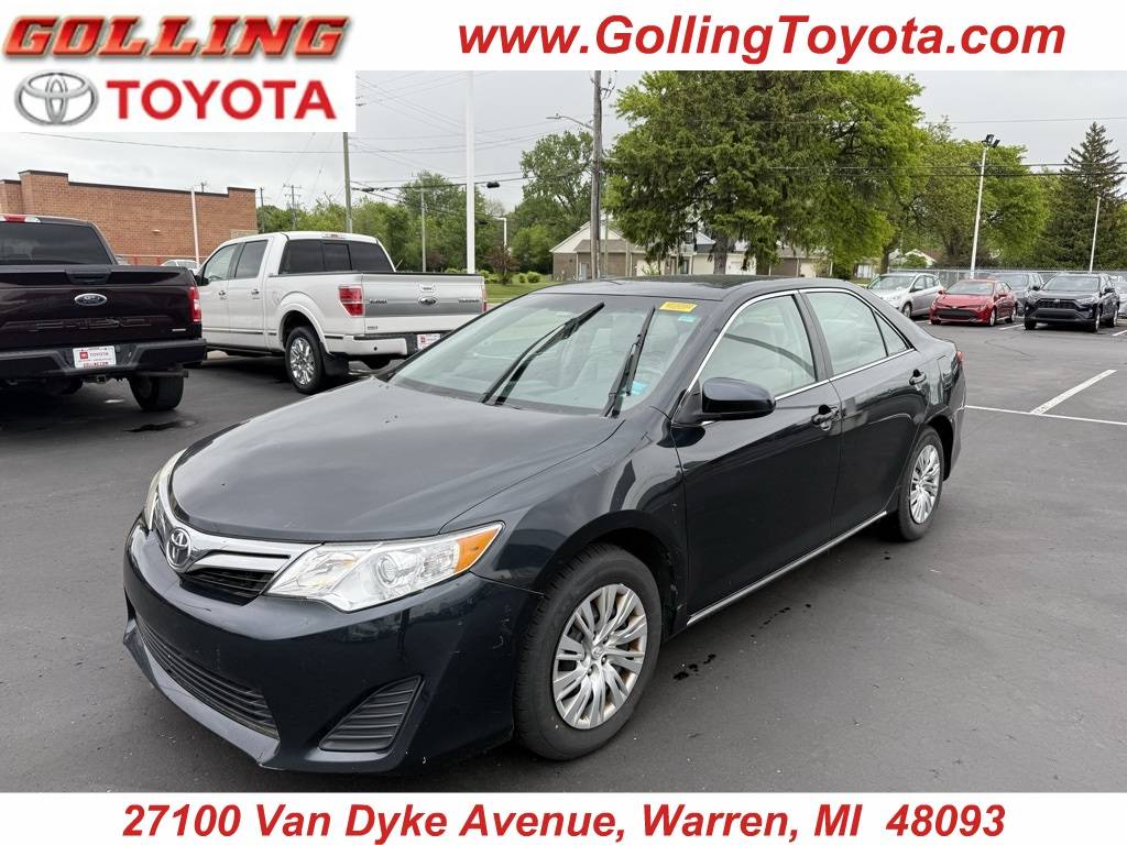 2012 Toyota Camry LE — Sedan — 115,098 mi — Warren, MI