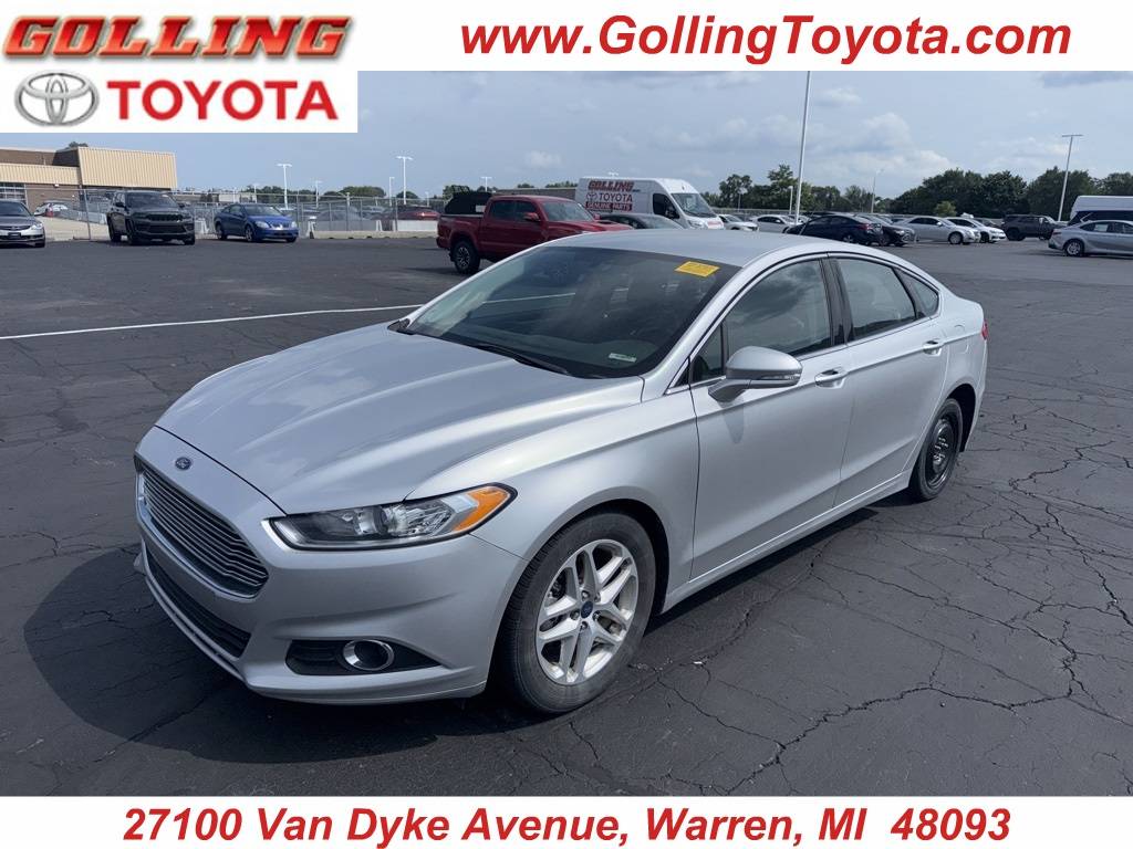 2014 Ford Fusion SE — Sedan — 95,490 mi — Warren, MI