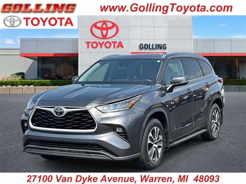 2020 Toyota Highlander XLE — SUV — 97,279 mi — Warren, MI