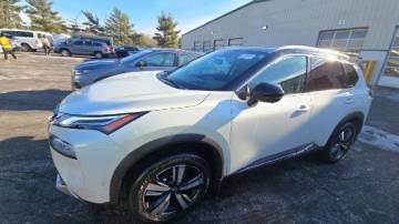 2023 Nissan Rogue Platinum — SUV — 10,174 mi — Skokie, IL