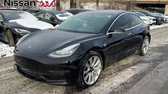 2018 Tesla Model 3 Long Range — Sedan — 82,035 mi — Skokie, IL