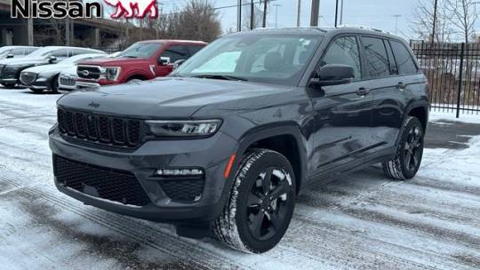 2023 Jeep Grand Cherokee Limited — SUV — 14,898 mi — Skokie, IL