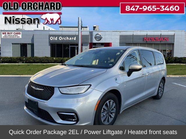 2023 Chrysler Pacifica Hybrid Touring L — Minivan — 36,758 mi — Skokie, IL