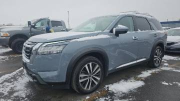 2024 Nissan Pathfinder Platinum — SUV — 5,965 mi — Skokie, IL