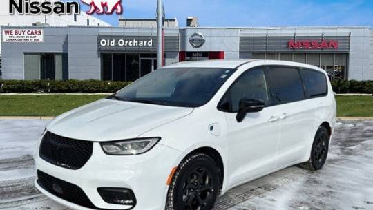 2024 Chrysler Pacifica Hybrid S Appearance Package — Minivan — 22,474 mi — Skokie, IL