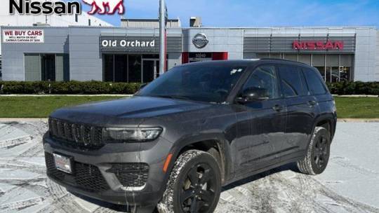 2023 Jeep Grand Cherokee Altitude — SUV — 29,003 mi — Skokie, IL