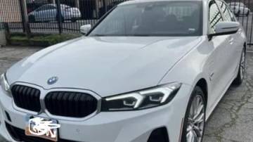 2023 BMW 3 Series 330e — Sedan — 33,303 mi — Skokie, IL
