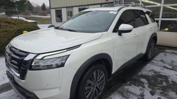 2022 Nissan Pathfinder SL — SUV — 29,791 mi — Skokie, IL