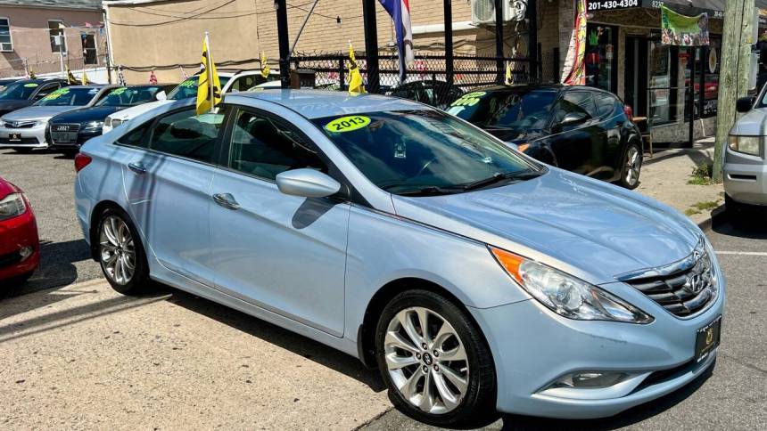 2013 Hyundai Sonata SE — Sedan — 96,740 mi — North Bergen, NJ