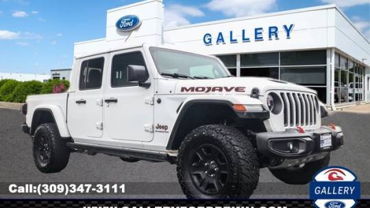 2020 Jeep Gladiator Mojave — Pickup Truck — 54,789 mi — Pekin, IL