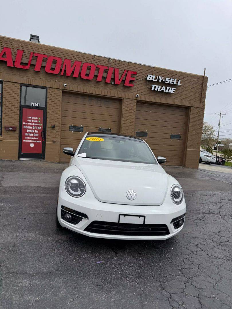 2014 Volkswagen Beetle 1.8T — Hatchback — 99,772 mi — Cudahy, WI