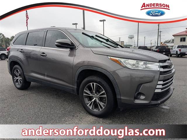 2019 Toyota Highlander LE — SUV — 103,869 mi — Douglas, GA