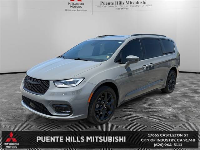 2022 Chrysler Pacifica Limited — Minivan — 29,307 mi — City of Industry, CA