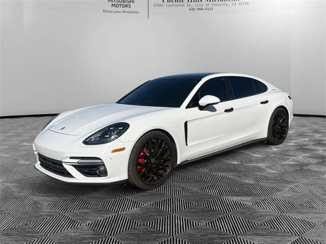 2018 Porsche Panamera Turbo Executive