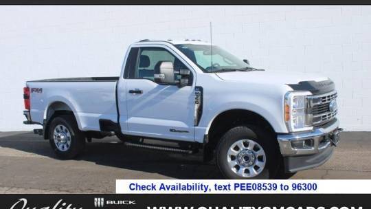 2023 Ford Super Duty F-350 XLT — Pickup Truck — 38,300 mi — Alton, IL