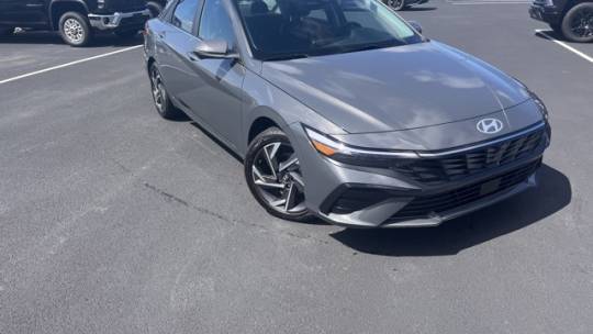 2024 Hyundai Elantra Limited — Sedan — 31,480 mi — Oswego, NY