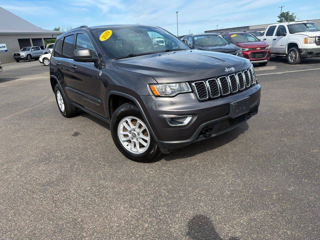 2019 Jeep Grand Cherokee Laredo E