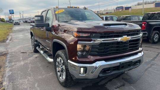 2024 Chevrolet Silverado 2500HD LT — Pickup Truck — 1,798 mi — Oswego, NY