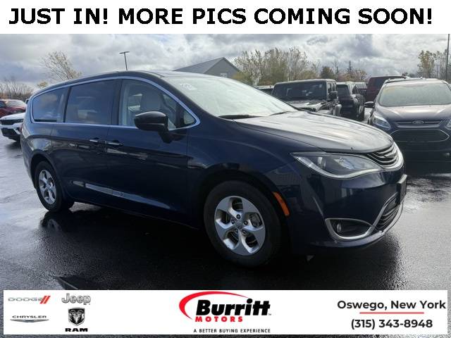2017 Chrysler Pacifica Hybrid Touring Plus — Minivan — 28,315 mi — Oswego, NY