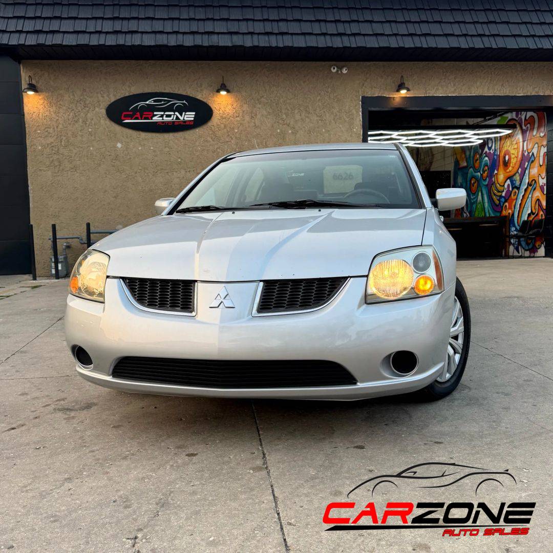 2004 Mitsubishi Galant ES — Sedan — 144,023 mi — Kenosha, WI