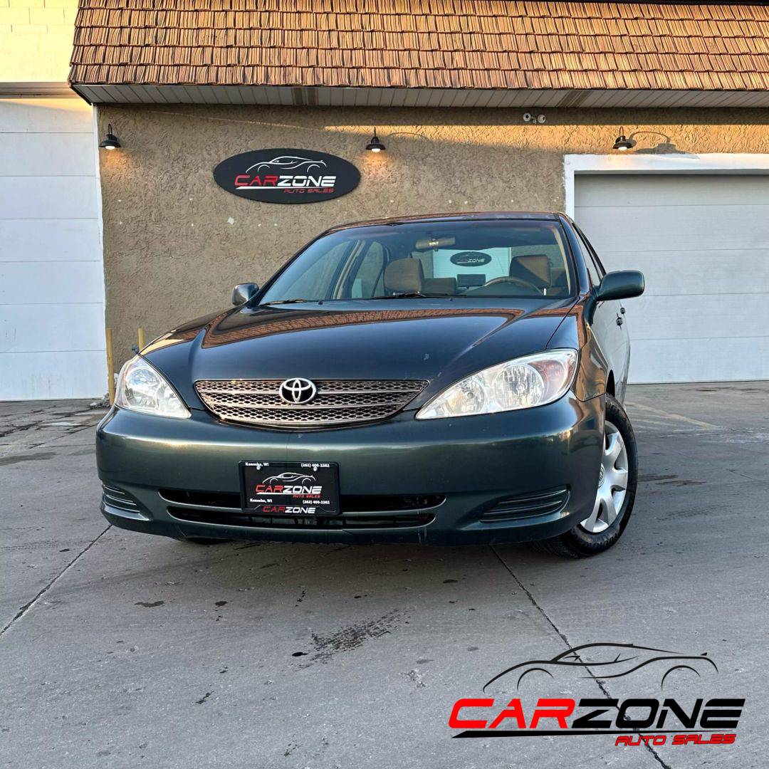 2002 Toyota Camry LE — Sedan — 154,888 mi — Kenosha, WI