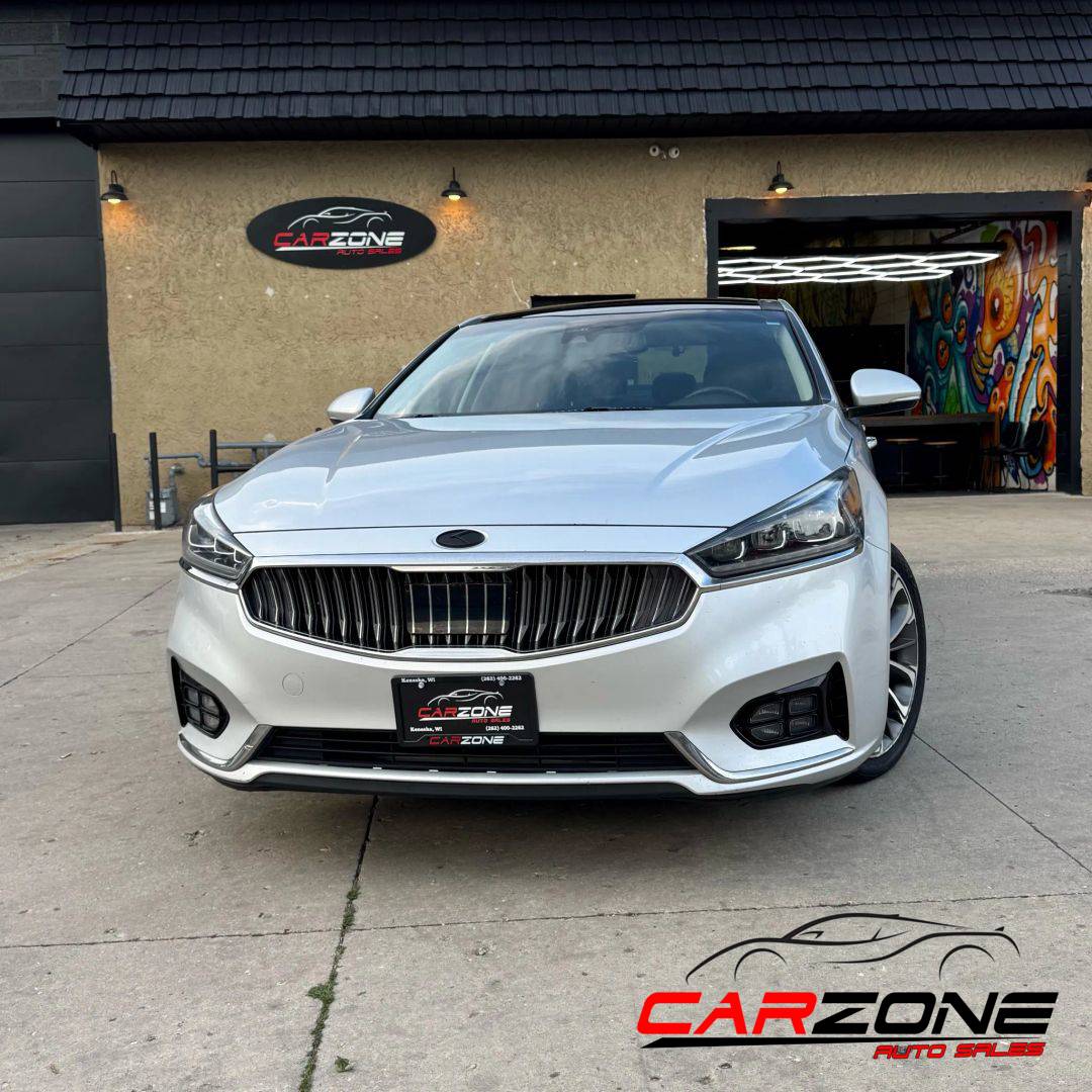 2017 Kia Cadenza Technology — Sedan — 102,083 mi — Kenosha, WI