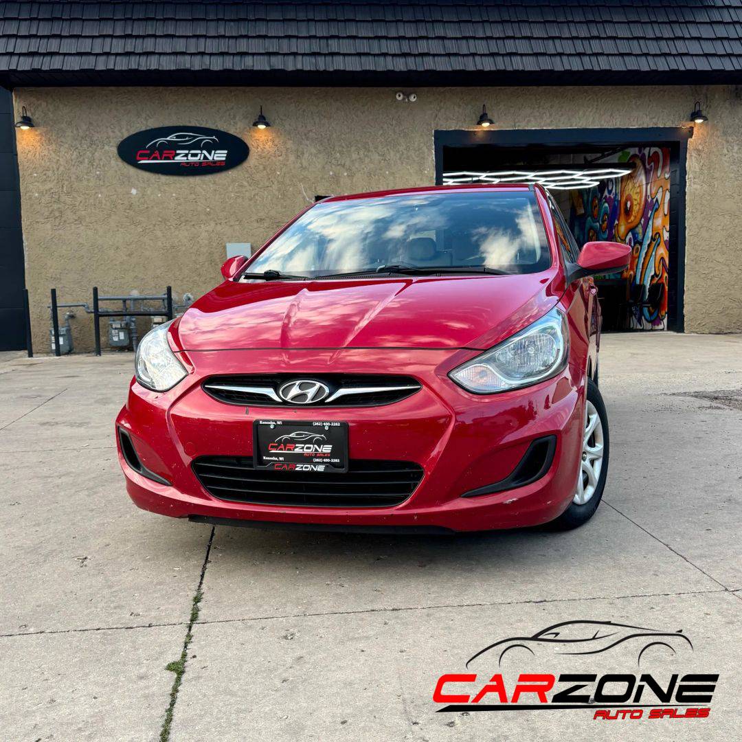 2013 Hyundai Accent GS — Hatchback — 113,476 mi — Kenosha, WI