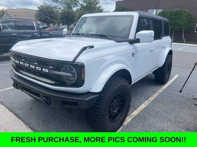 2023 Ford Bronco Base — SUV — 2,446 mi — La Follette, TN