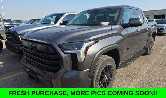 2022 Toyota Tundra SR5 — Pickup Truck — 19,773 mi — La Follette, TN