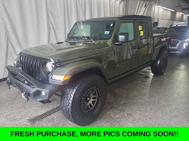 2022 Jeep Gladiator Willys — Pickup Truck — 33,764 mi — La Follette, TN