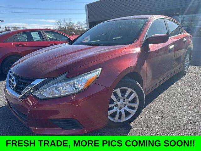 2016 Nissan Altima 2.5 S — Sedan — 96,005 mi — La Follette, TN