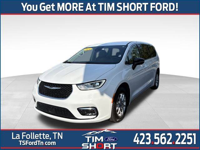 2024 Chrysler Pacifica Touring L — Minivan — 48,956 mi — La Follette, TN