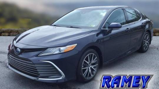 2022 Toyota Camry Hybrid XLE — Sedan — 38,156 mi — Princeton, WV