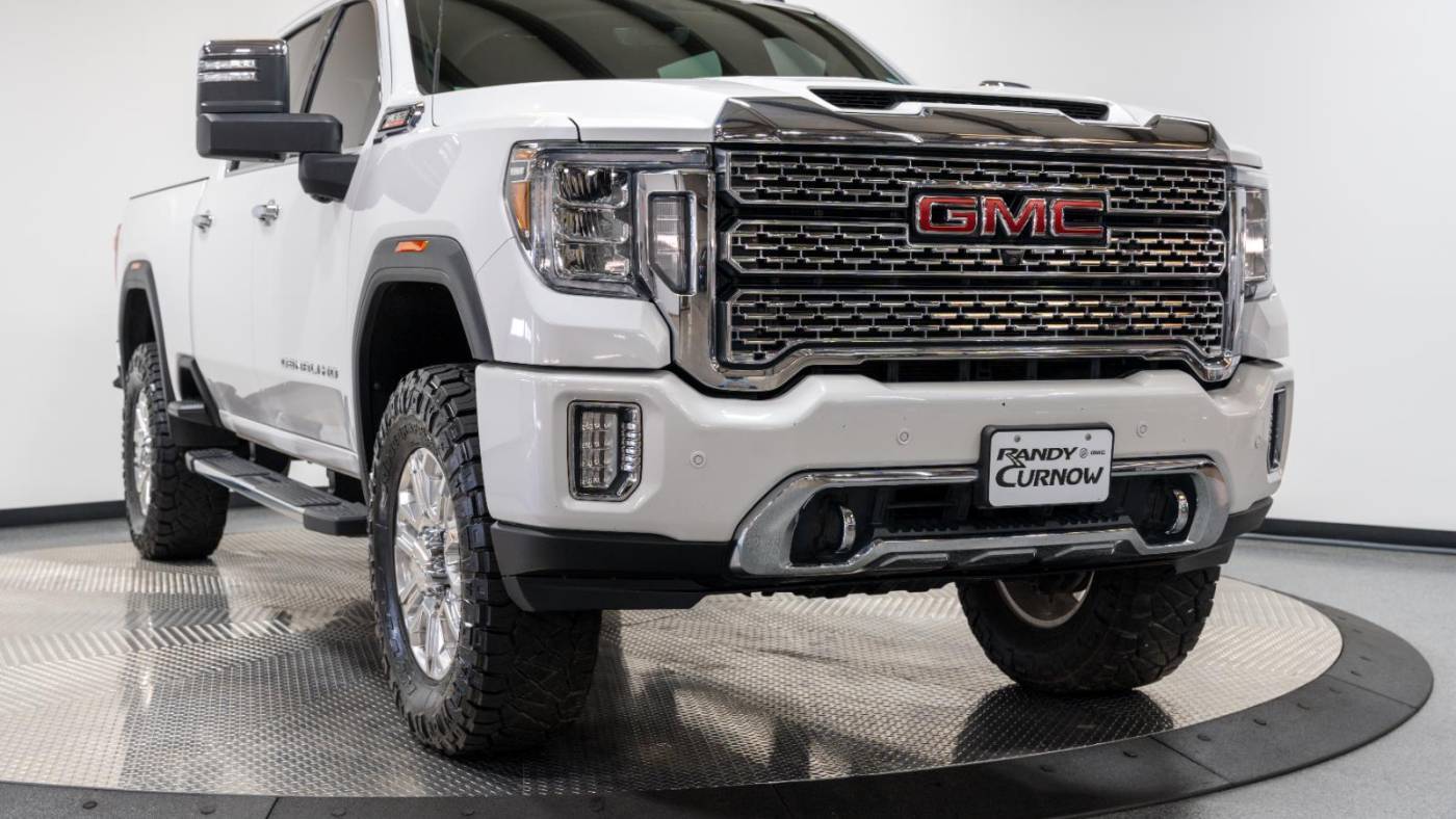 2020 GMC Sierra 2500HD Denali — Pickup Truck — 95,346 mi — Kansas City, KS