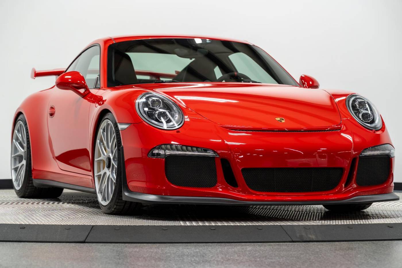 2014 Porsche 911 GT3 — Coupe — 20,824 mi — Kansas City, KS